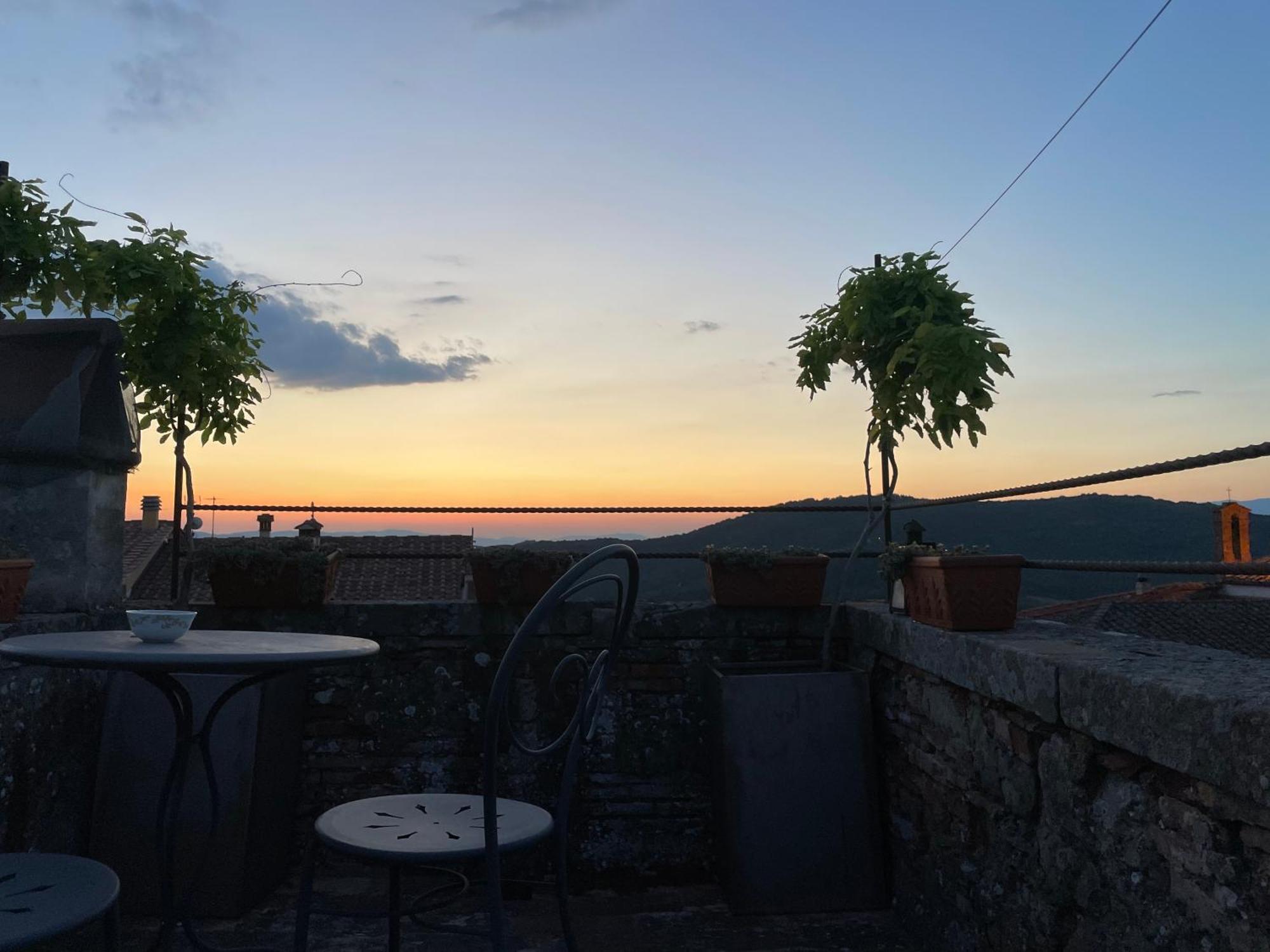 Locanda Antico Borgo Civitella in Val di Chiana Luaran gambar